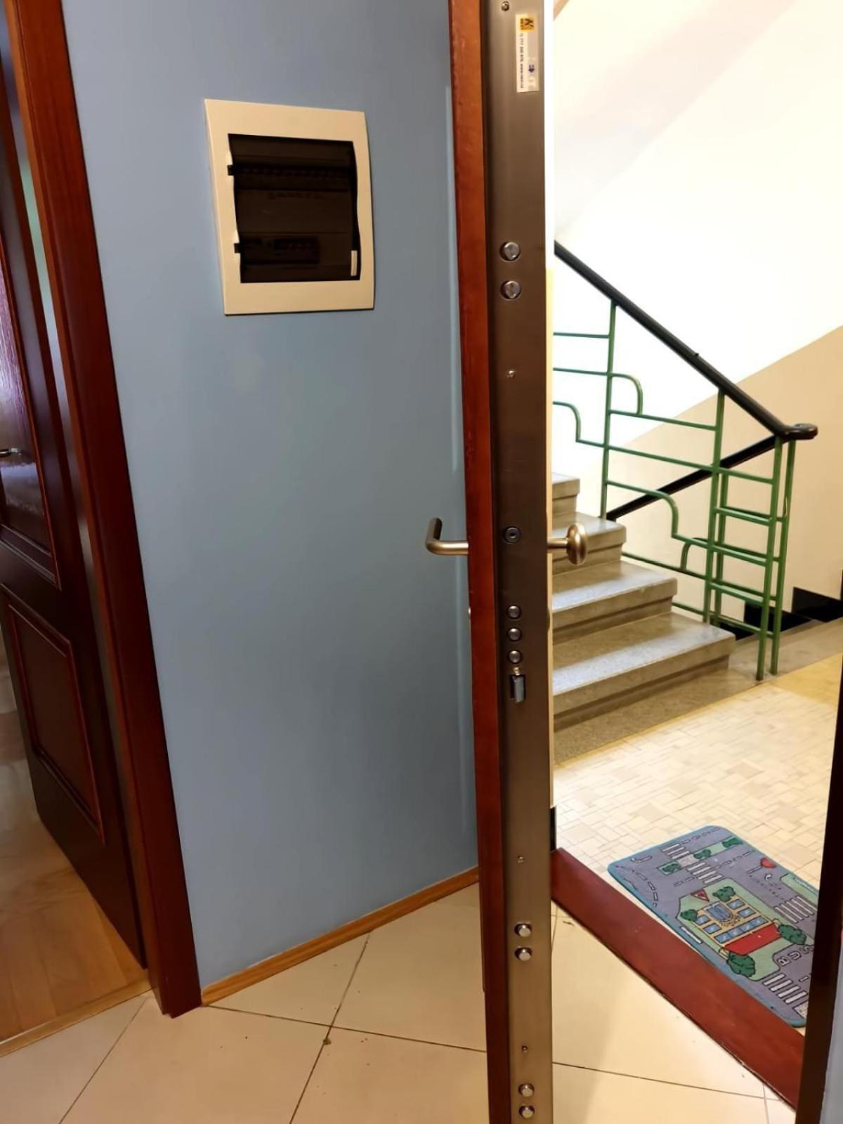Spacious Two-room In Appartamento